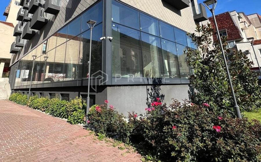 Spațiu comercial, de 198 mp, în Ultracentral