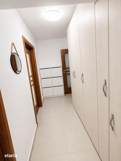 Apartament cu 3 camere decomandat în Titan — fotografia 3