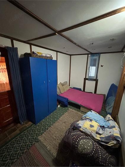 Casă cu Teren 460 Mp în Varnița
