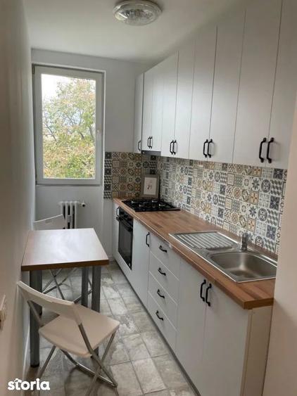 Apartament cu 2 camere semidecomandat, mobilat în Gara de Nord