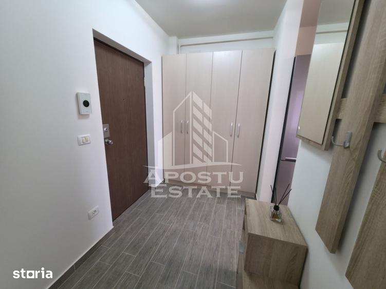 Apartament cu 2 camere semidecomandat în Fratelia