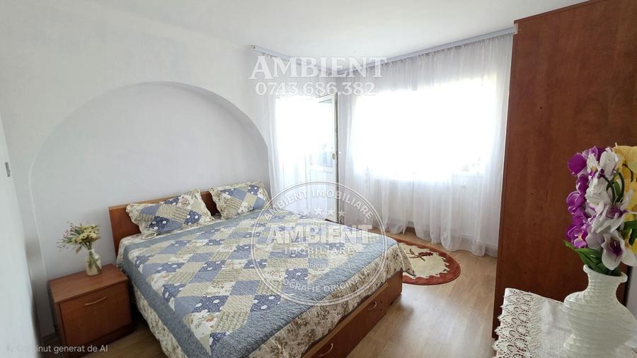 Apartament cu 5 camere decomandat, mobilat în Spital