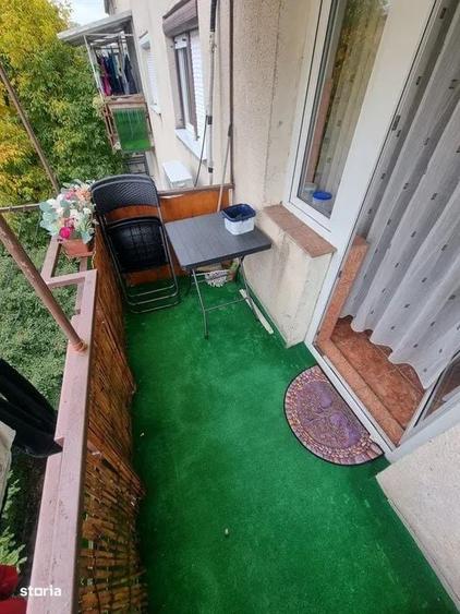 Apartament cu 2 camere decomandat în Micro 17