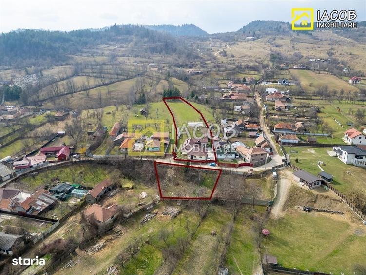 Casă cu 4 camere decomandat cu Teren 3762 Mp în Coman