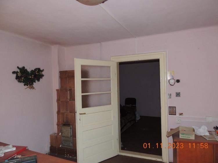 Casă individuală cu 6 camere cu Teren 186.75999450684 Mp în Mihai Bravu