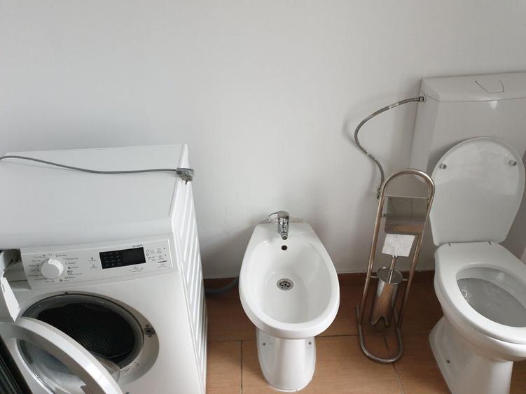 Apartament cu 2 camere decomandat, mobilat în Bucureștii Noi