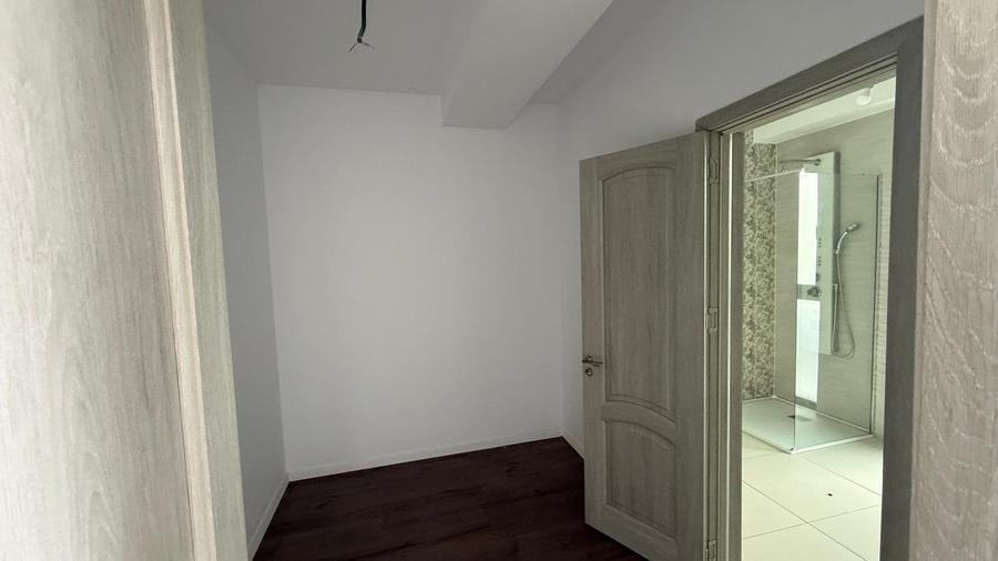 Duplex cu 5 camere cu Garaj în Corbeanca