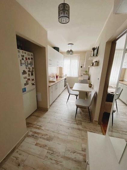 Apartament cu 2 camere semidecomandat în Rogerius