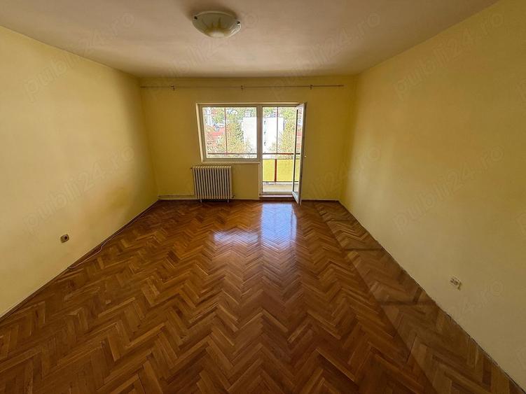 Apartament cu 3 camere decomandat în Grigorescu