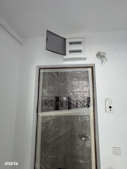 Apartament cu 4 camere în Viziru 3