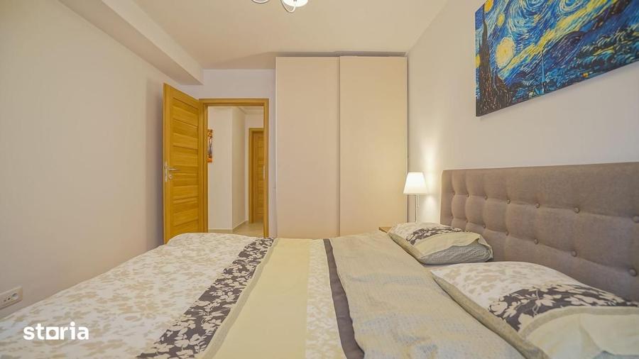Apartament cu 2 camere decomandat în Tractorul