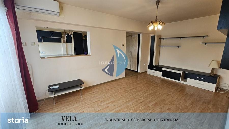 Apartament 3 camere, Cornisa