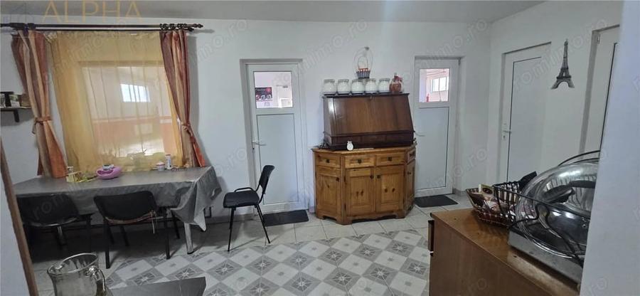 Spațiu comercial, de 512 mp, în Arcalia
