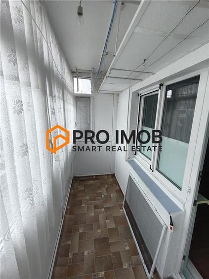 Apartament cu 2 camere semidecomandat, mobilat în Dorobanți 1