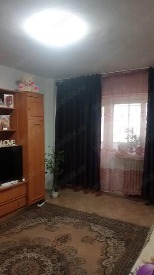 Garsonieră decomandată în Unirii
