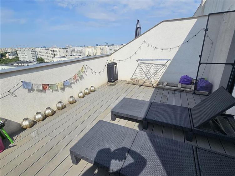 Apartament cu 3 camere decomandat, mobilat în Central