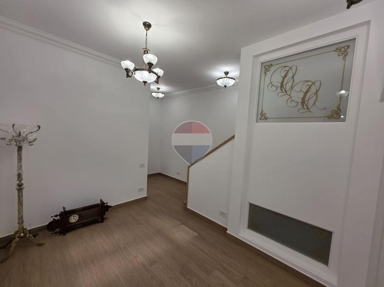 Piața Victoriei | Vilă Premium | 123 mp | Prima Închiriere | 5 Camere - 8
