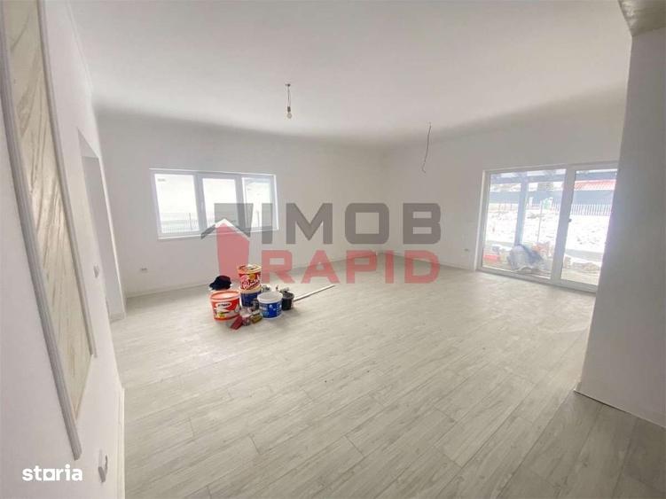 Casă cu 4 camere în Central