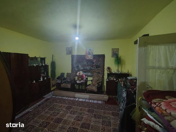 Casă cu 3 camere cu Teren 1260 Mp în Zădăreni