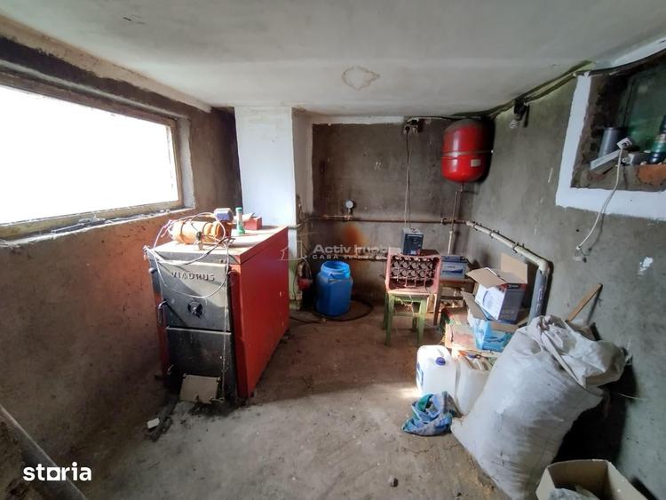 Casă cu 5 camere cu Teren 1800 Mp în Ciuchici