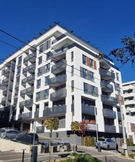 Apartament cu 3 camere semidecomandat în Florești — fotografia 2