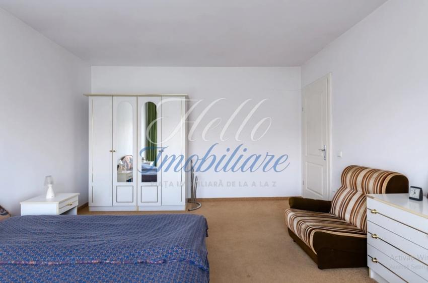 Duplex cu 5 camere cu Canalizare în Florești