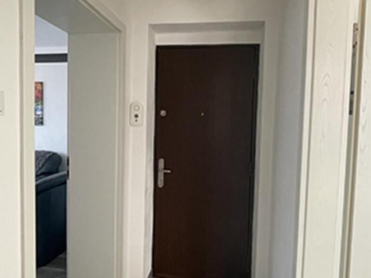 Apartament cu 2 camere semidecomandat, mobilat în Obor