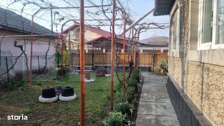 Casă cu 4 camere cu Teren 736 Mp în Măgureni