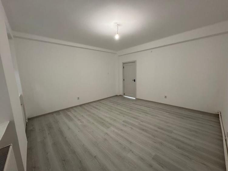 Apartament cu 3 camere decomandat în Grozăvești