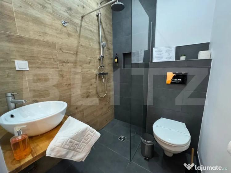 Casă cu 5 camere cu Teren 165 Mp în Central