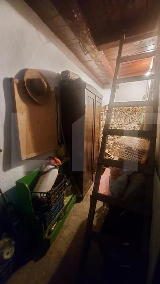 Casă individuală cu 2 camere cu Teren 438 Mp în Ozun