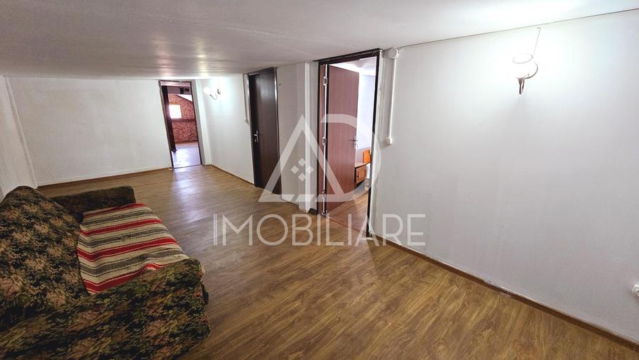Casă individuală cu 6 camere cu Teren 3778 Mp în 9 Mai
