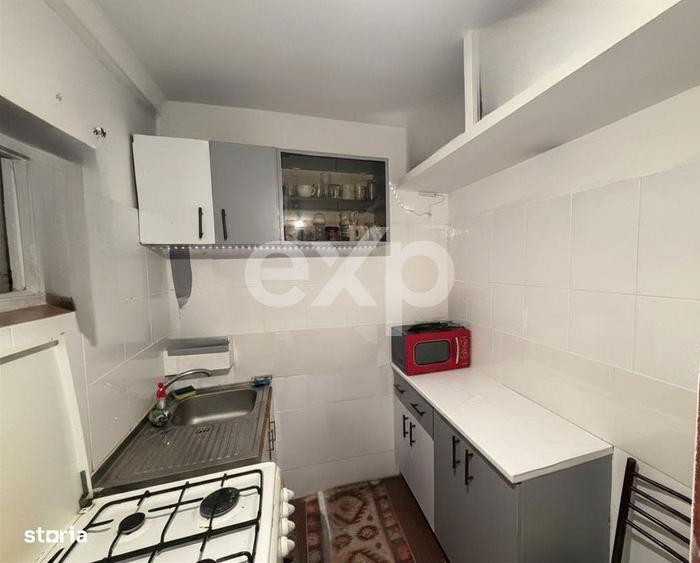 Apartament cu 2 camere decomandat în Războieni