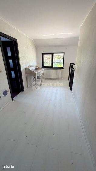 Casă cu 3 camere cu Teren 100 Mp în Rediu