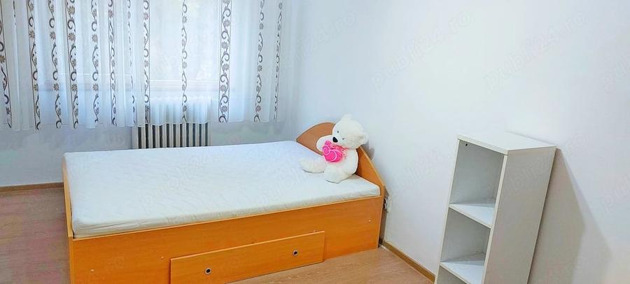 Garsonieră decomandată în Dacia