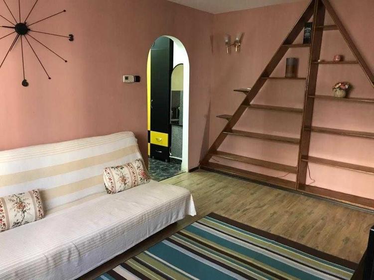 Apartament cu 2 camere semidecomandat în Semicentral