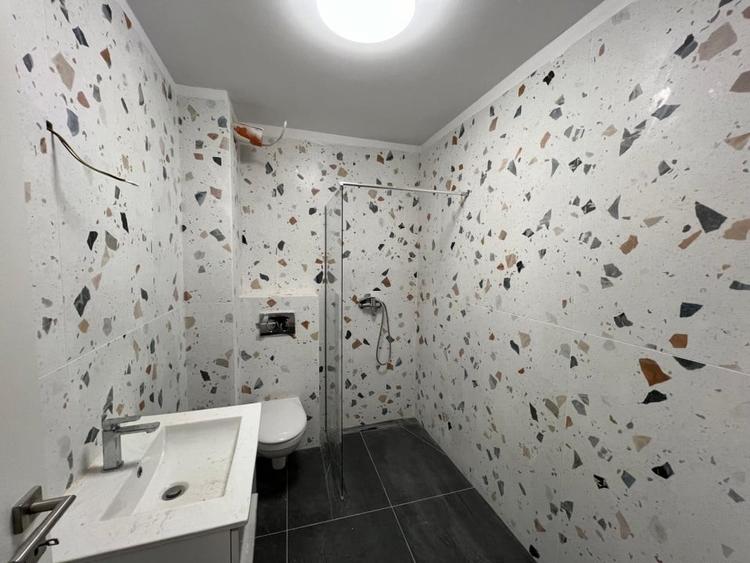 Apartament cu 2 camere semidecomandat în Borhanci