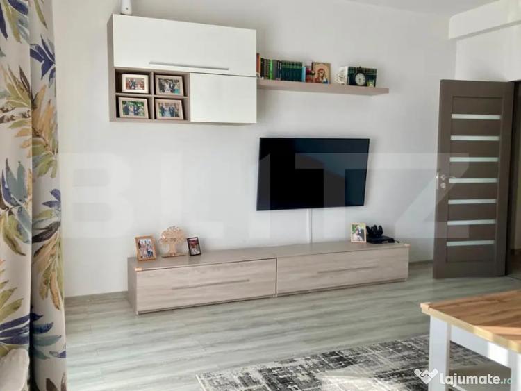 Apartament cu 2 camere decomandat în Sântana de Mureș