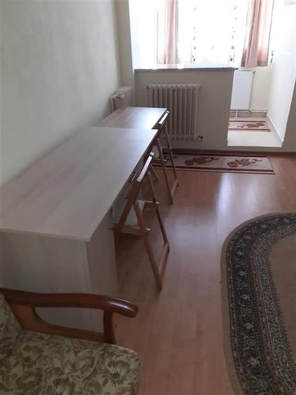 Garsonieră semidecomandată în Podul de Piatră