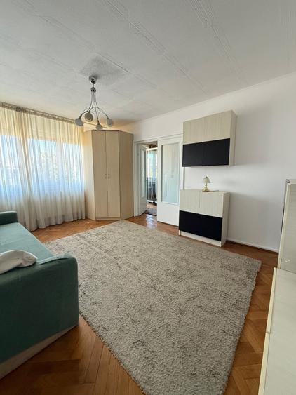 Apartament cu 2 camere semidecomandat, mobilat în Șagului