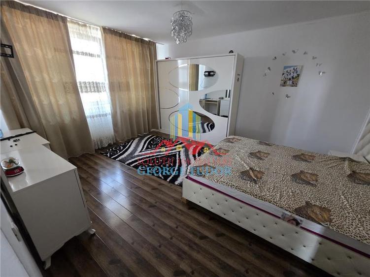 Casă individuală cu 6 camere cu Teren 377 Mp în Buturugeni