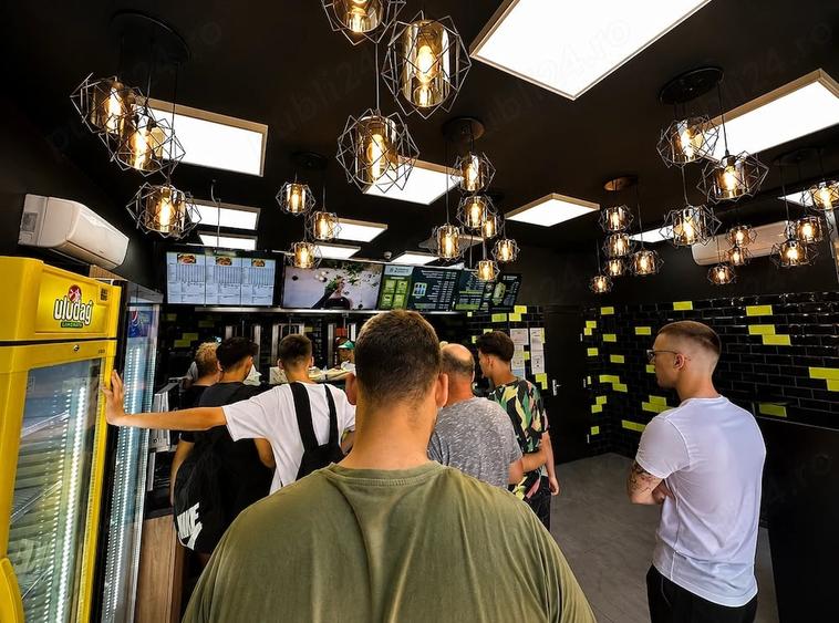 Spațiu comercial, de 160 mp, în Șagului