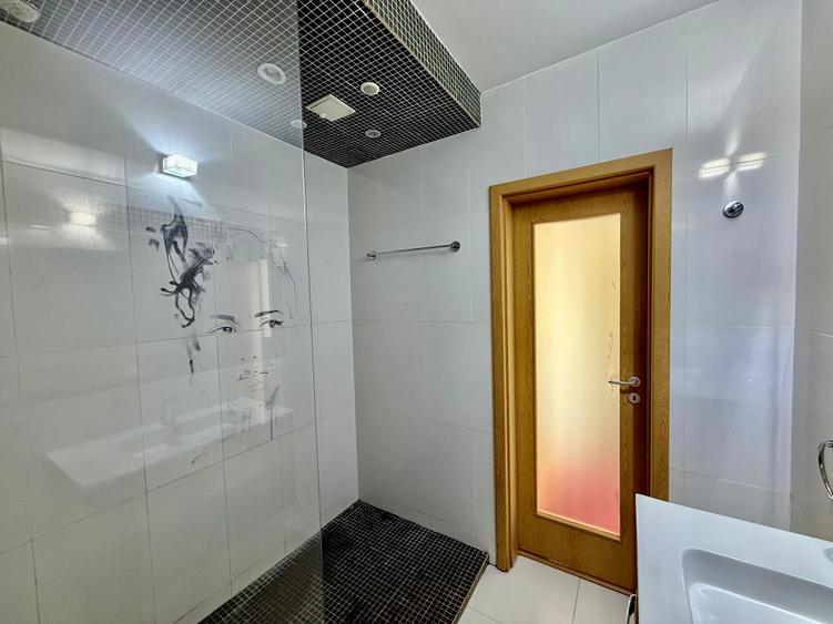 Garsonieră semidecomandată în Gară