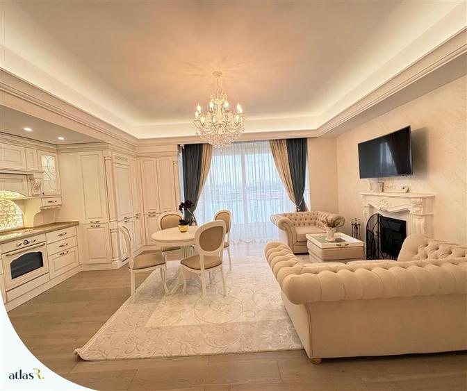 Apartament cu 3 camere decomandat, mobilat în Centru Civic