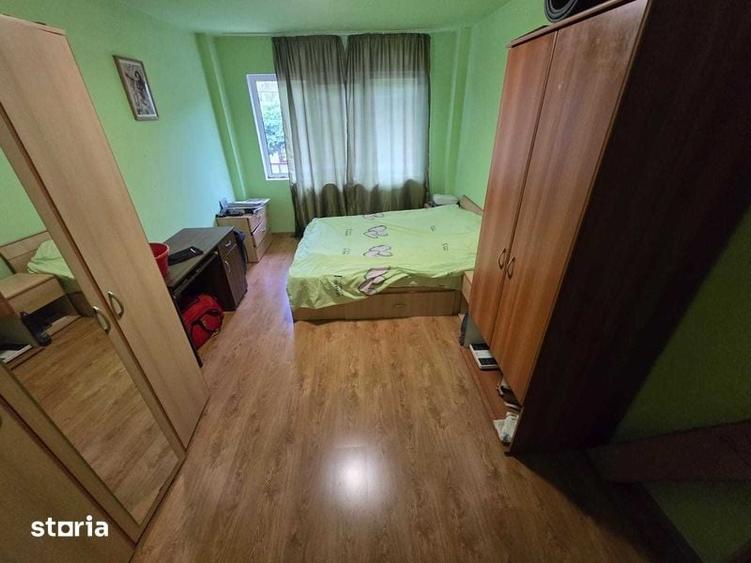 Apartament cu 2 camere decomandat în Ștrand