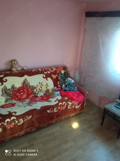 Casă cu 3 camere cu Teren 1000 Mp în Varnița