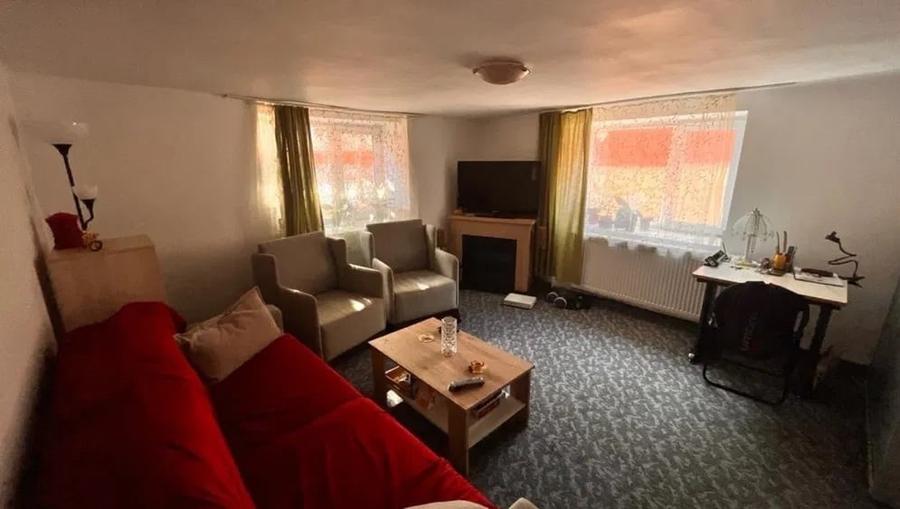 Duplex cu 3 camere cu Canalizare în Dâmbul Rotund