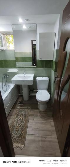 Garsonieră decomandată în Podul de Fier