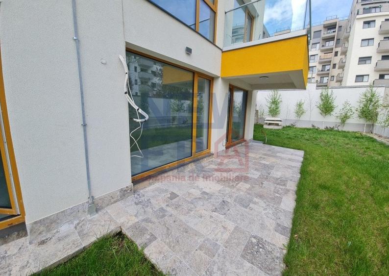Apartament cu 3 camere decomandat în Domenii