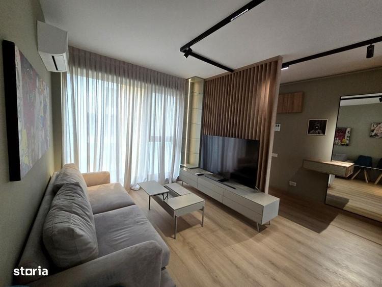 Apartament cu 3 camere semidecomandat în Domenii